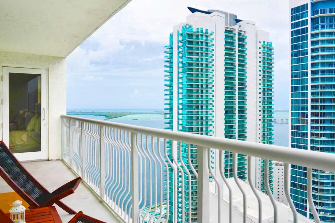 Luxury 2 Bedroom Apartment At Brickell With Pool Miami Esterno foto