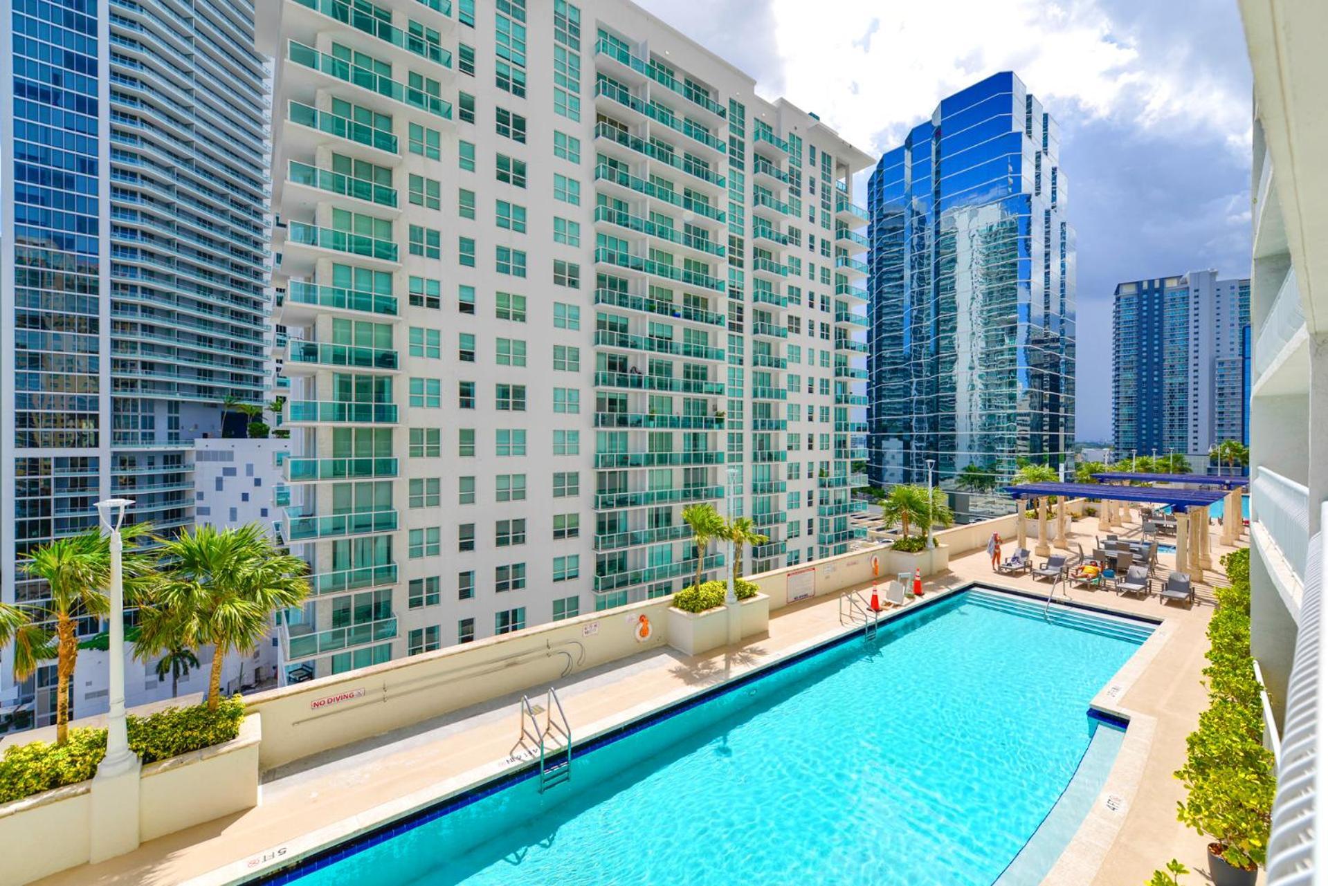 Luxury 2 Bedroom Apartment At Brickell With Pool Miami Esterno foto