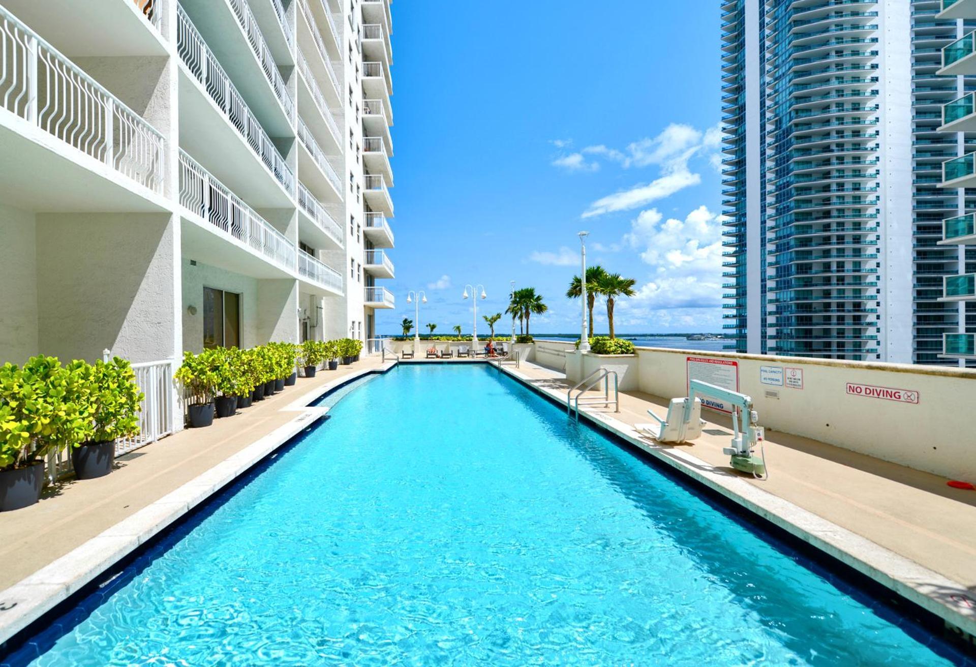 Luxury 2 Bedroom Apartment At Brickell With Pool Miami Esterno foto